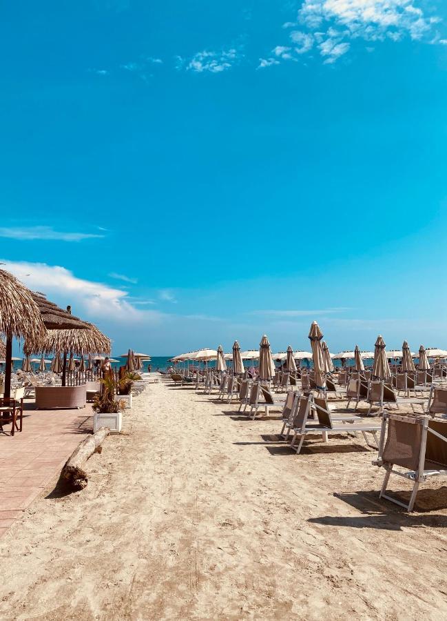 Residence Pineta Verde Milano Marittima Ngoại thất bức ảnh
