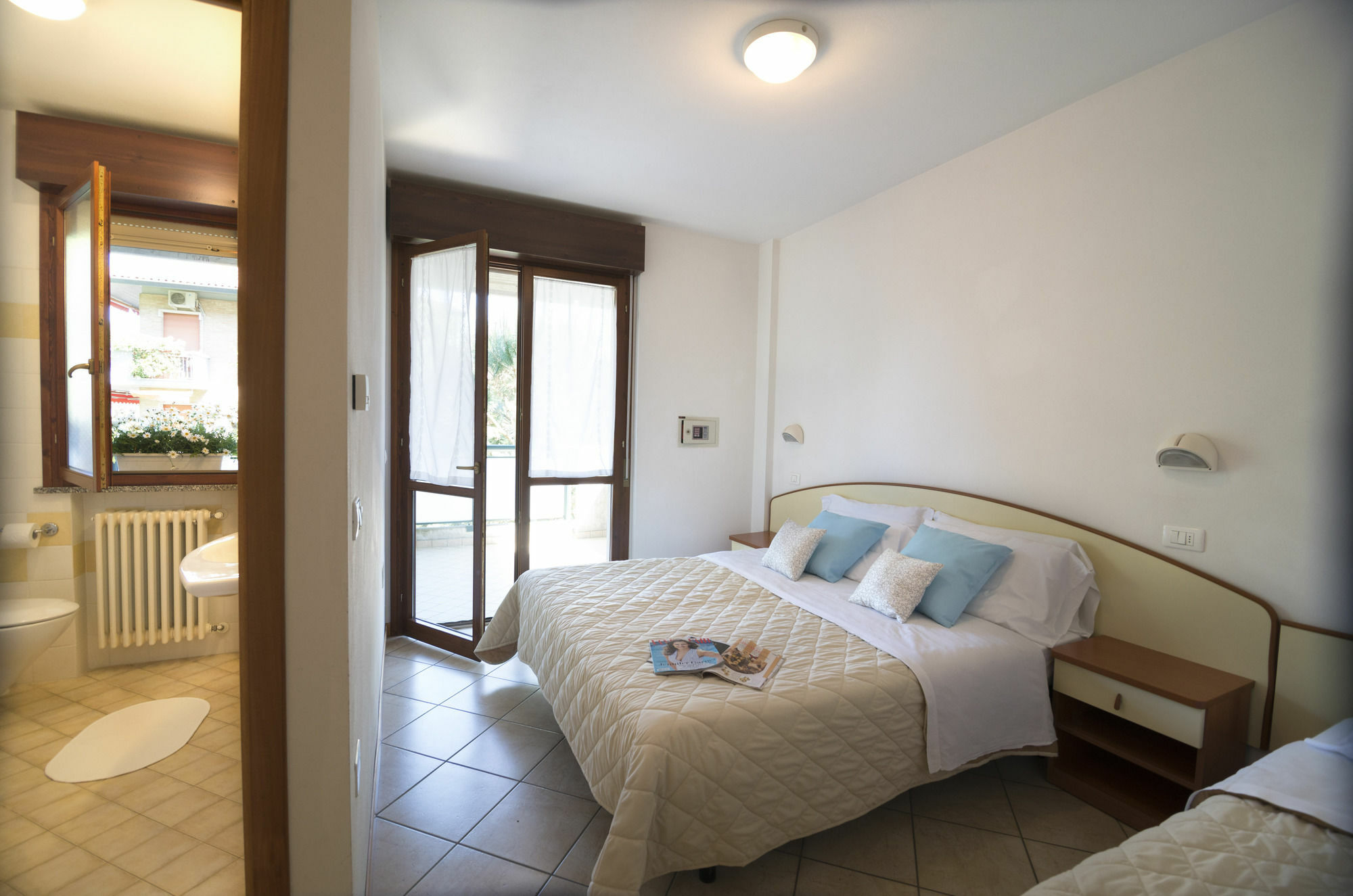 Residence Pineta Verde Milano Marittima Ngoại thất bức ảnh
